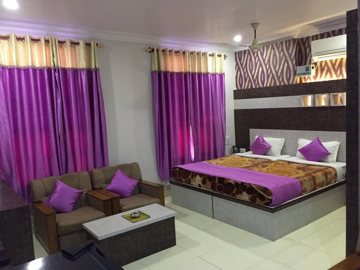 Hotel Lara India Varanasi Exterior foto