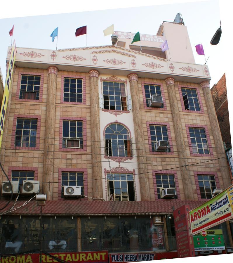 Hotel Lara India Varanasi Exterior foto
